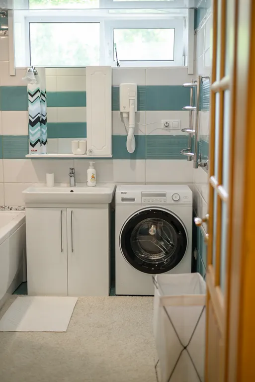 Вилла на берегу Ангары