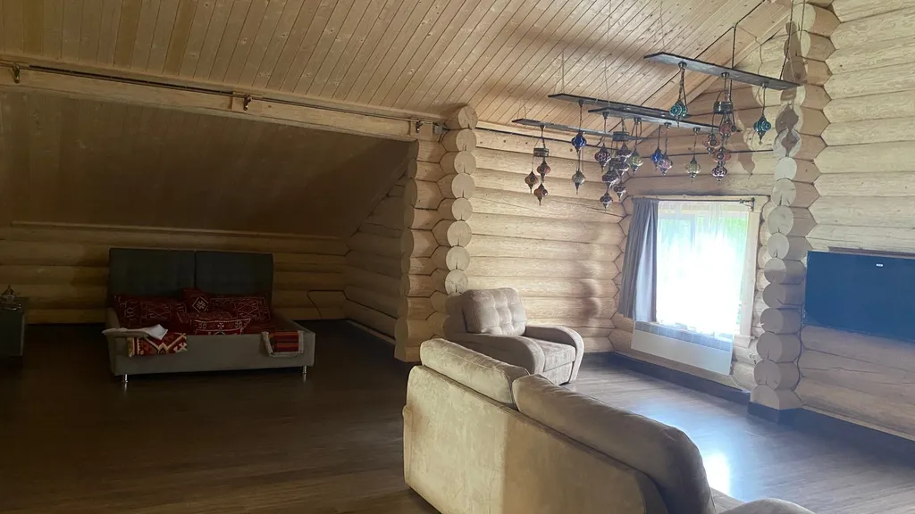 4-комнатный Дом