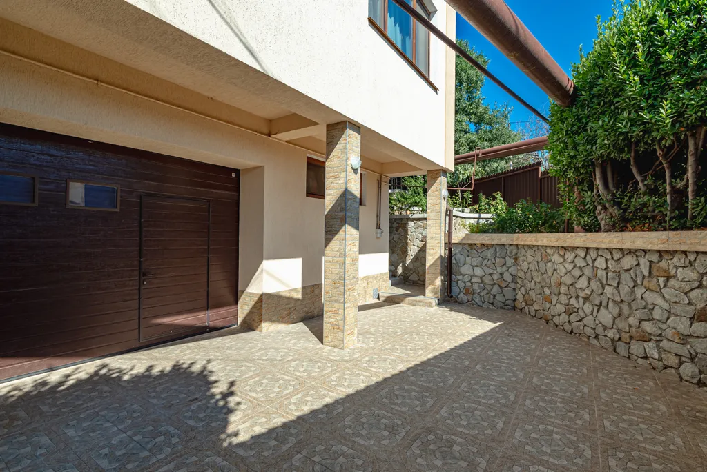 Видовые апартаменты у Царской тропы