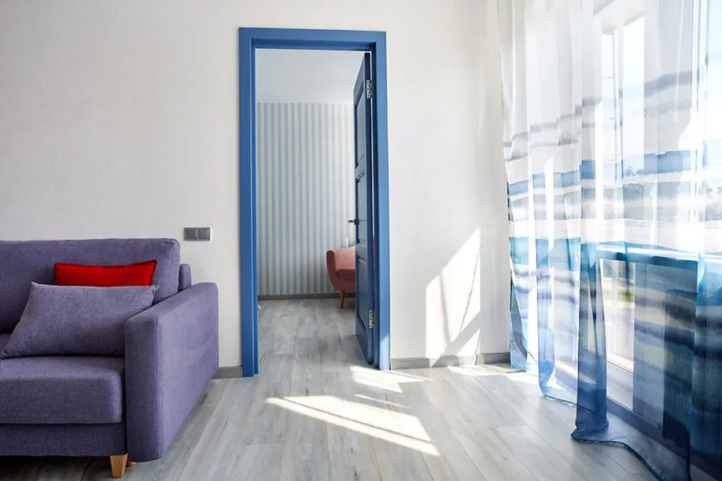 Апартаменты Blue рядом с вокзалами от Mascaron Apartments