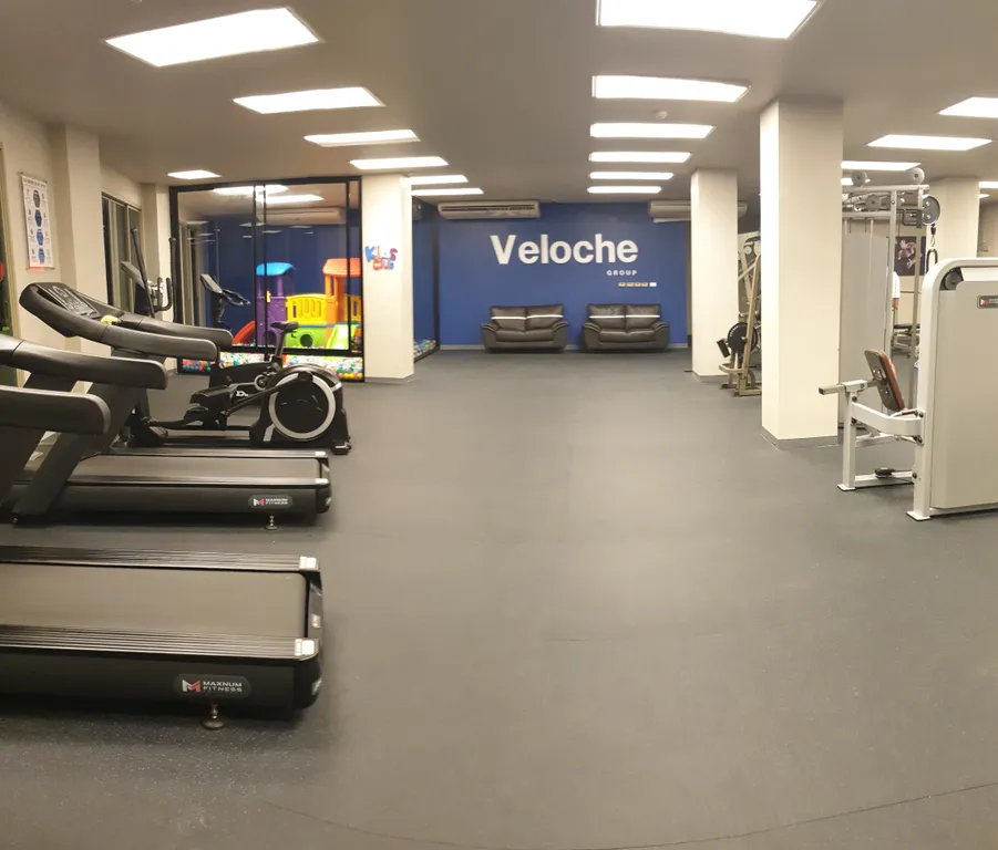 Семейные апартаменты Veloche на Кароне