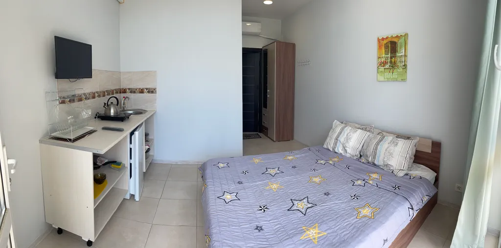 22. Студия с видом на море и с кухней