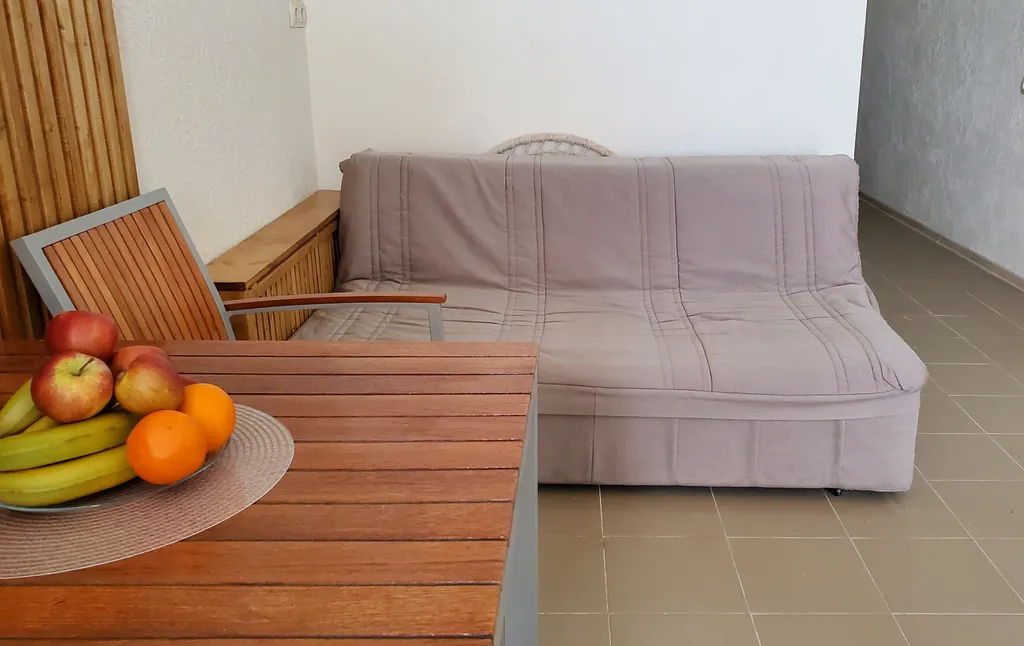 Двухкомнатные апартаменты с выходом к морю