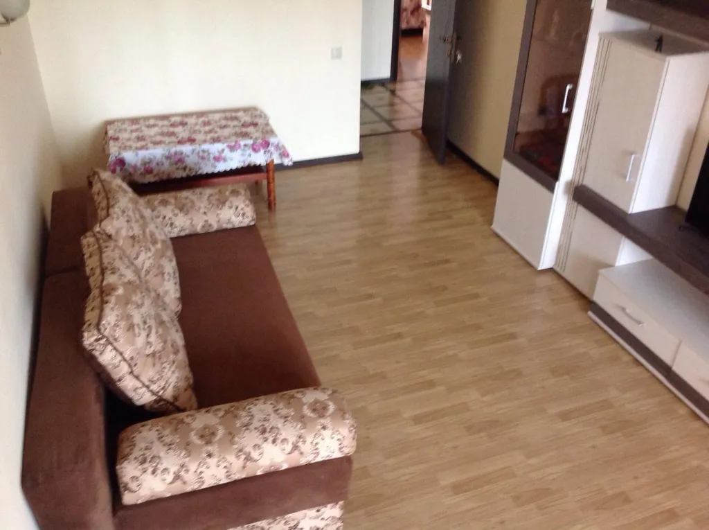 Трёхкомнатная квартира неподалеку от моря