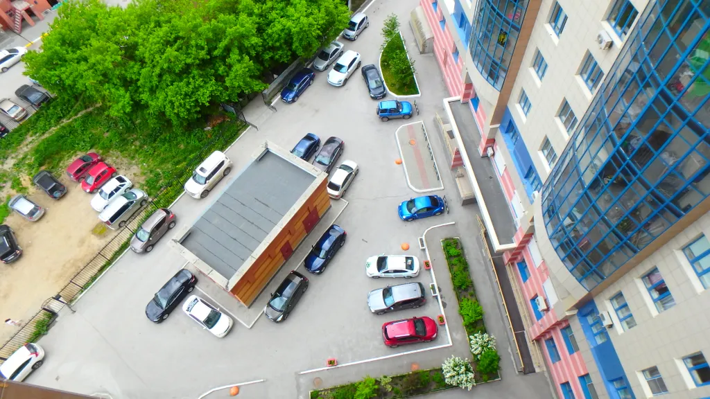 Элитная в центре, метро площадь Ленина, рядом аква-парк, зоопарк, тц аура, парк