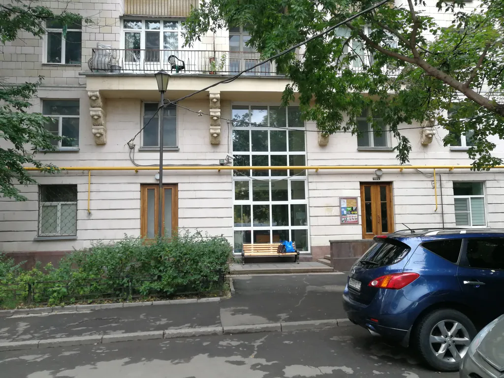 Квартира Квартира с современным ремонтом с 2 санузлами в доме Академии Наук — Москва