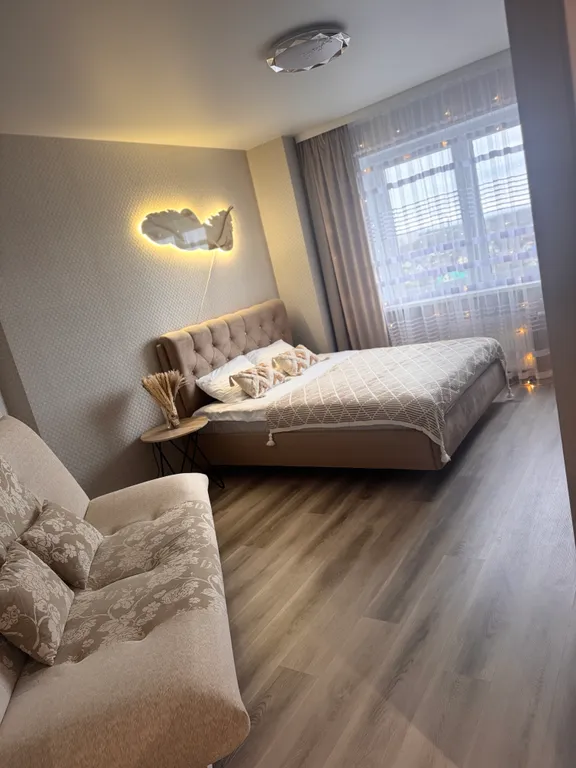 Уютная светлая квартира с самыми красивыми закатами