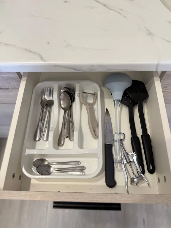 Евродвушка в центре города с красивом видом из окна