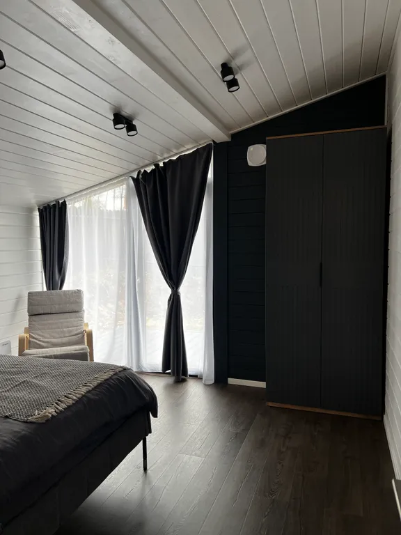 Дом на берегу пруда в Эко-местечке с банным чаном