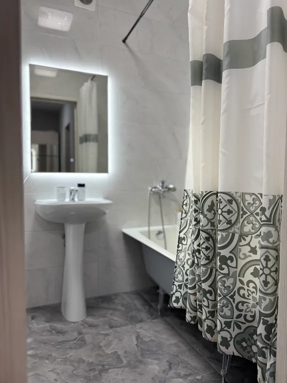 Современная квартирка в центре