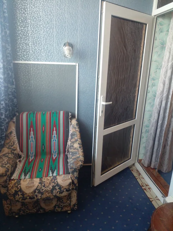 Эллинг на берегу моря