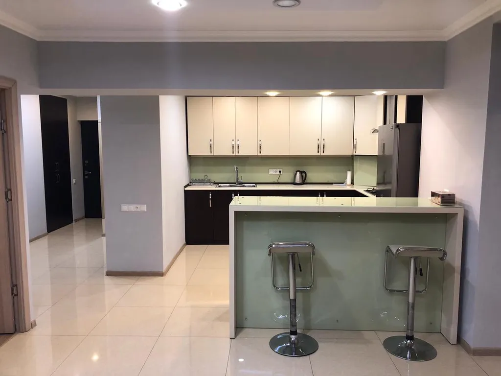 Современная квартира в туристическом центре Еревана