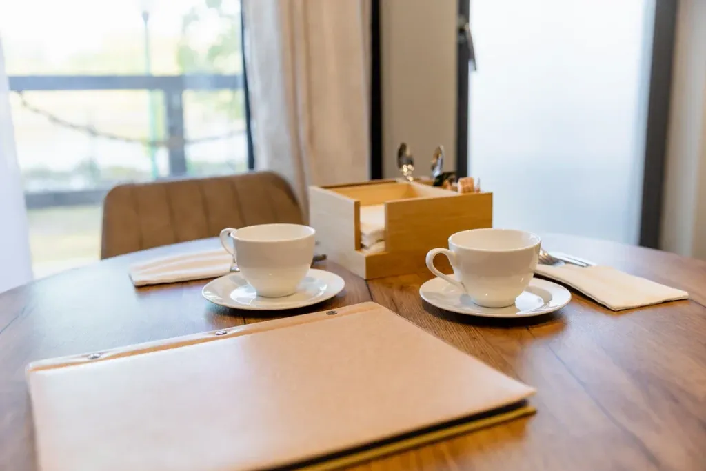 Гостевой дом в глэмпинге на берегу реки