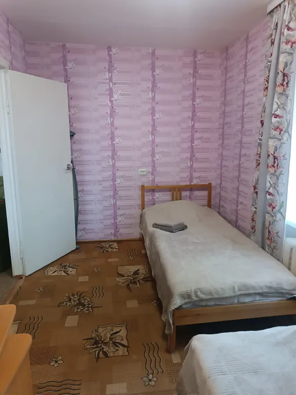 Бюджетный двухкомнатный вариант для проживания в удобном расположении