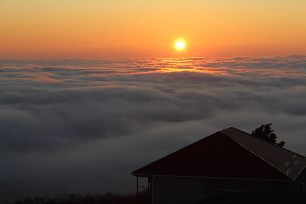Дом с бассейном в районе Артека и горы Аю-Даг