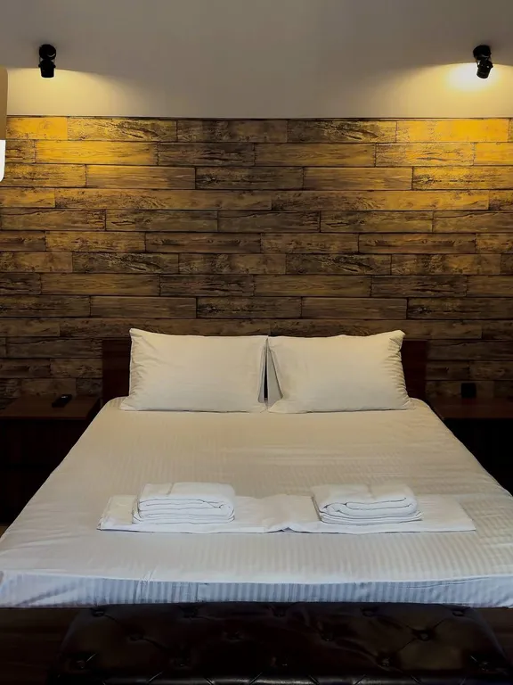 Дом с бассейном