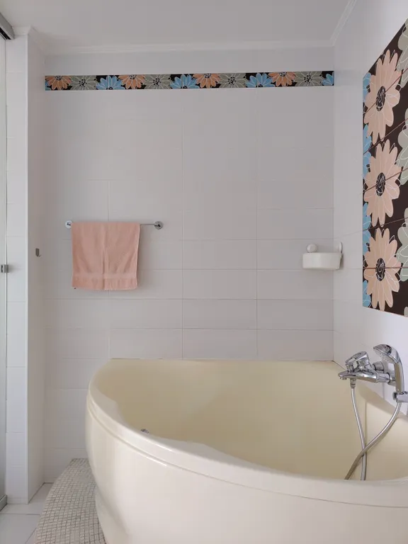 Просторная квартира с видом на море в центре города