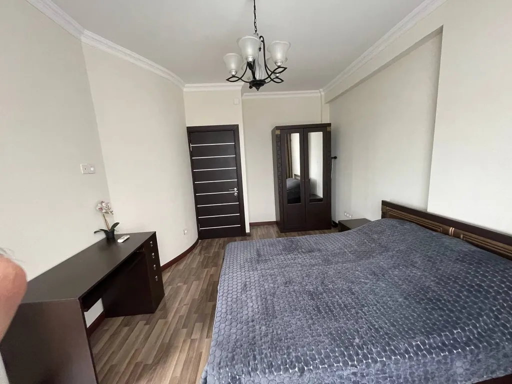 Шестая параллельная