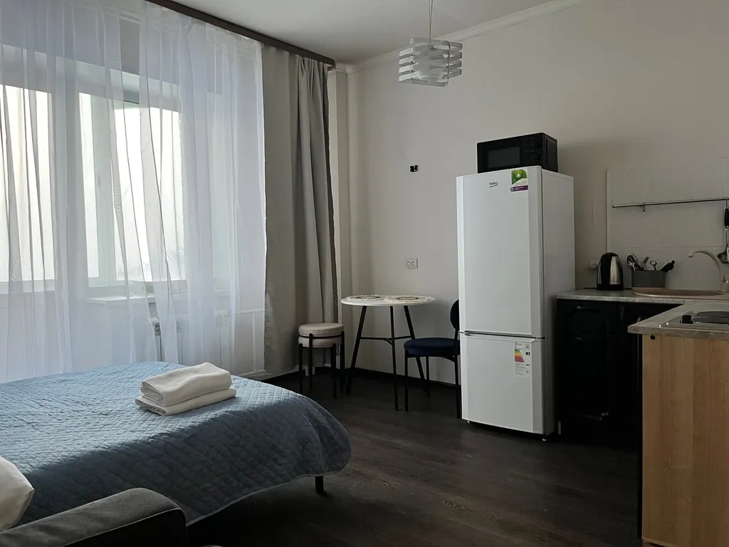 Уютная студия у в пяти минутах от Аллеи и аэропорта