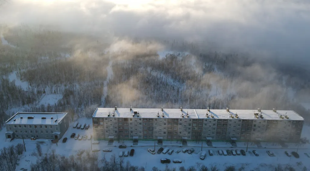 Квартира 1-комнатная Квартира — Кировск