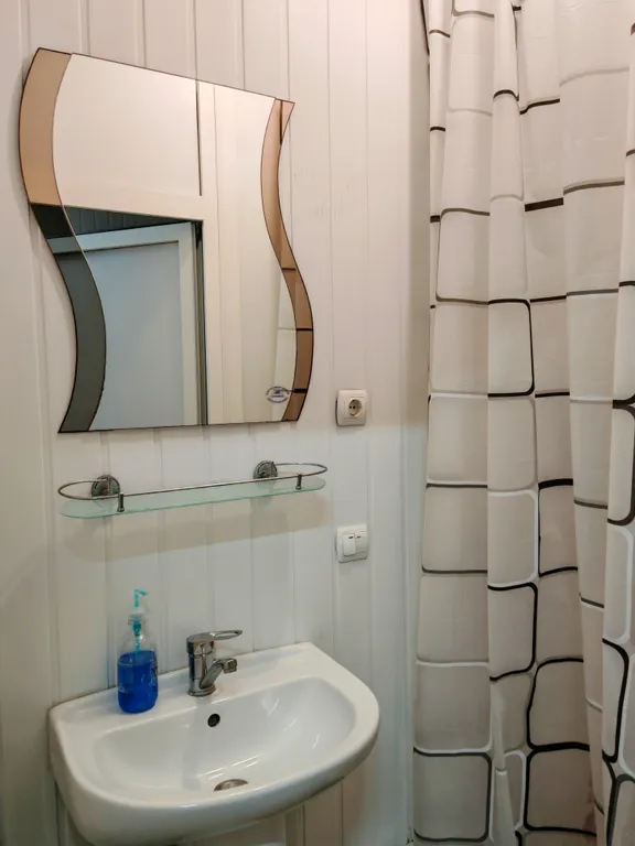 Коттедж Уютный двухэтажный дом на берегу Ейского лимана — Ейск