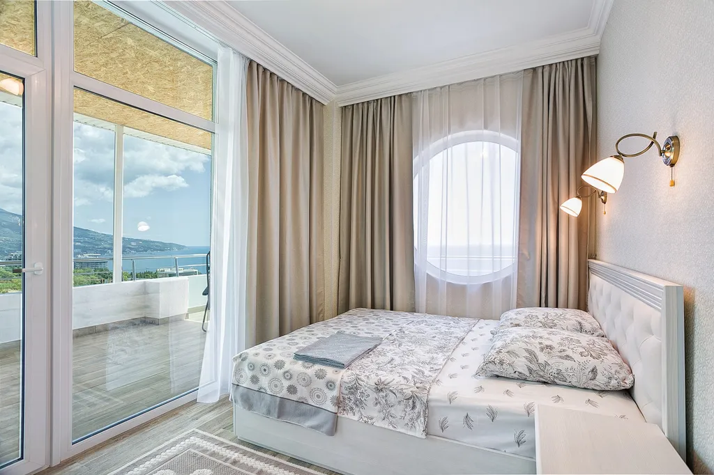 2-х комн.квартира с террасой и видом на море рядом с Приморским парком