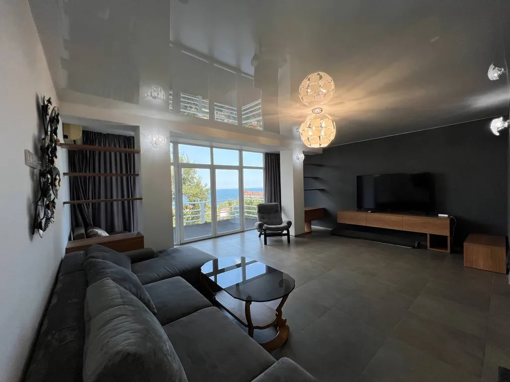 Уютный дом c прекрасным панорамным видом