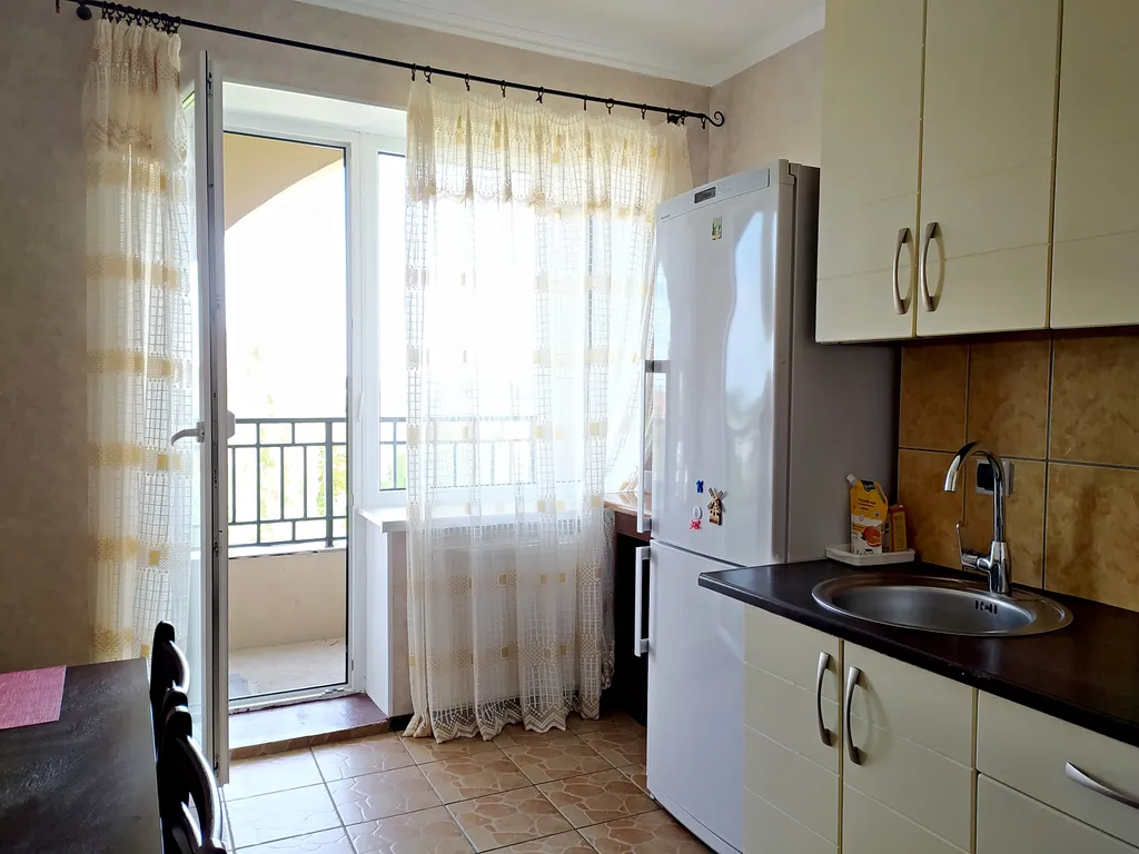 2х комнатная квартира с видом на море