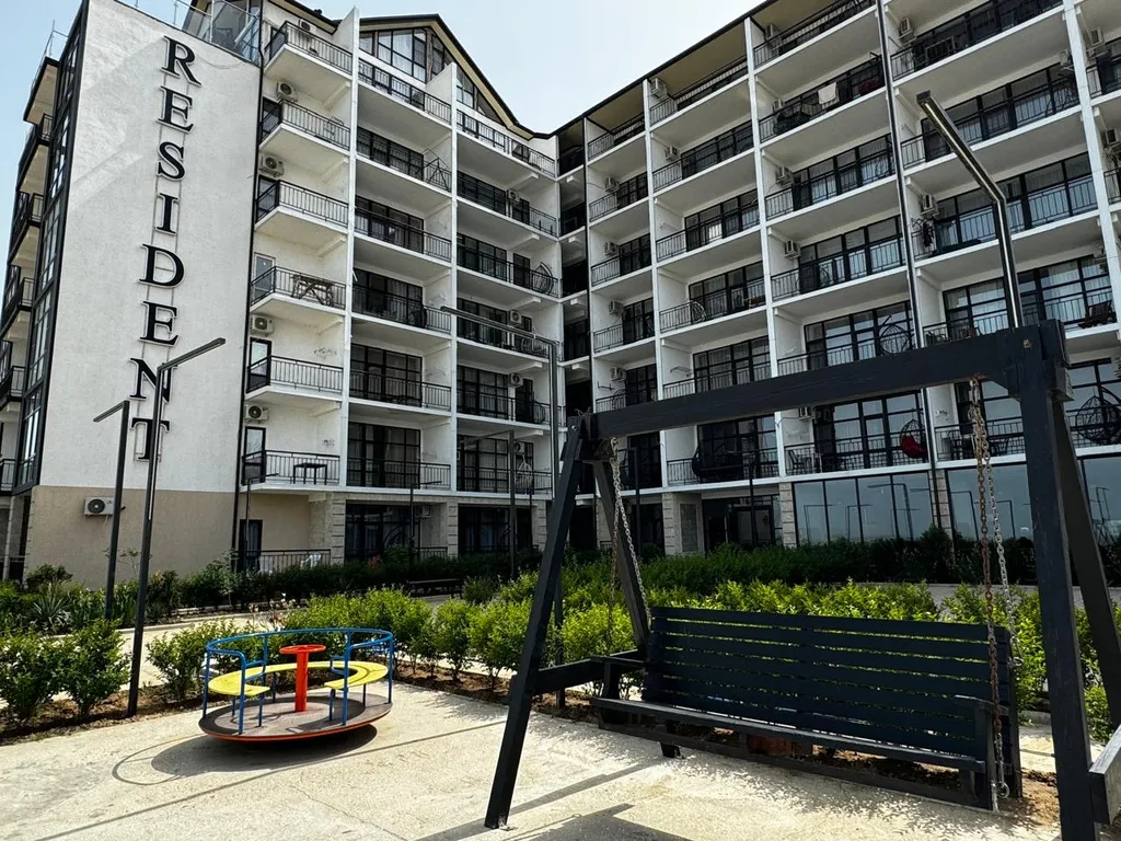 Просторная студия у моря