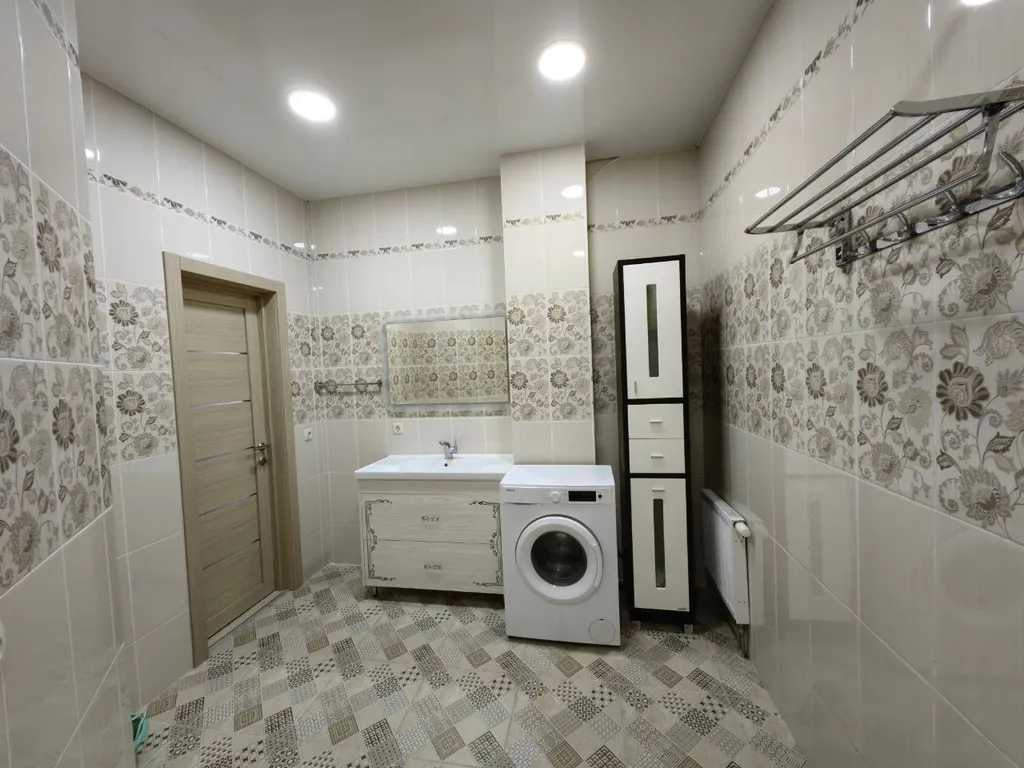 Просторная 2-х ком квартира с паркингом