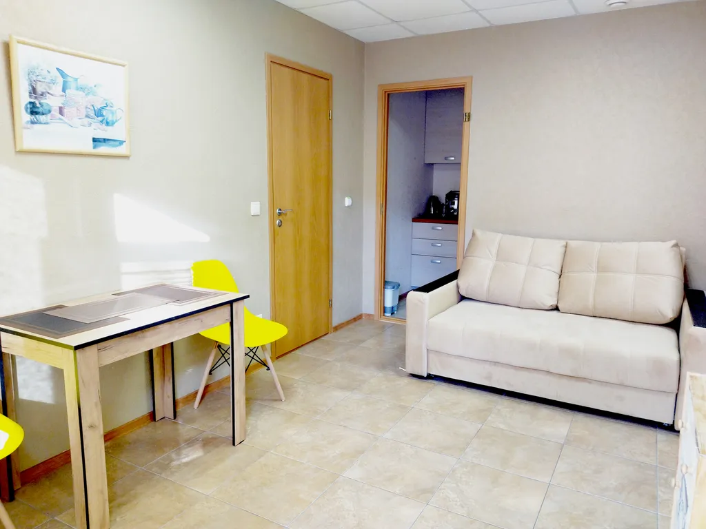 Квартира Уютная мини-студия в центре города, 500 метров до набережной — аренда посуточно в Петрозаводск