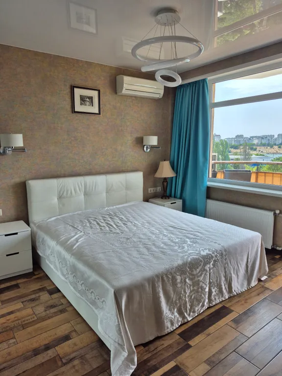 Дизайнерская квартира с видом на море — аренда посуточно в Севастополь