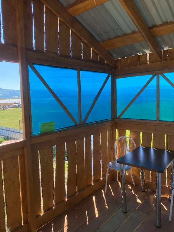 Удачный дворик