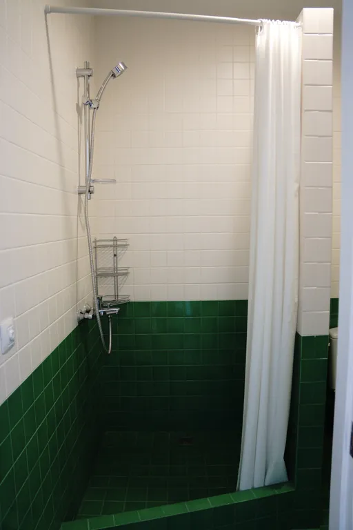 Небольшой двухместный номер на 3 этаже с террасой с видом на море