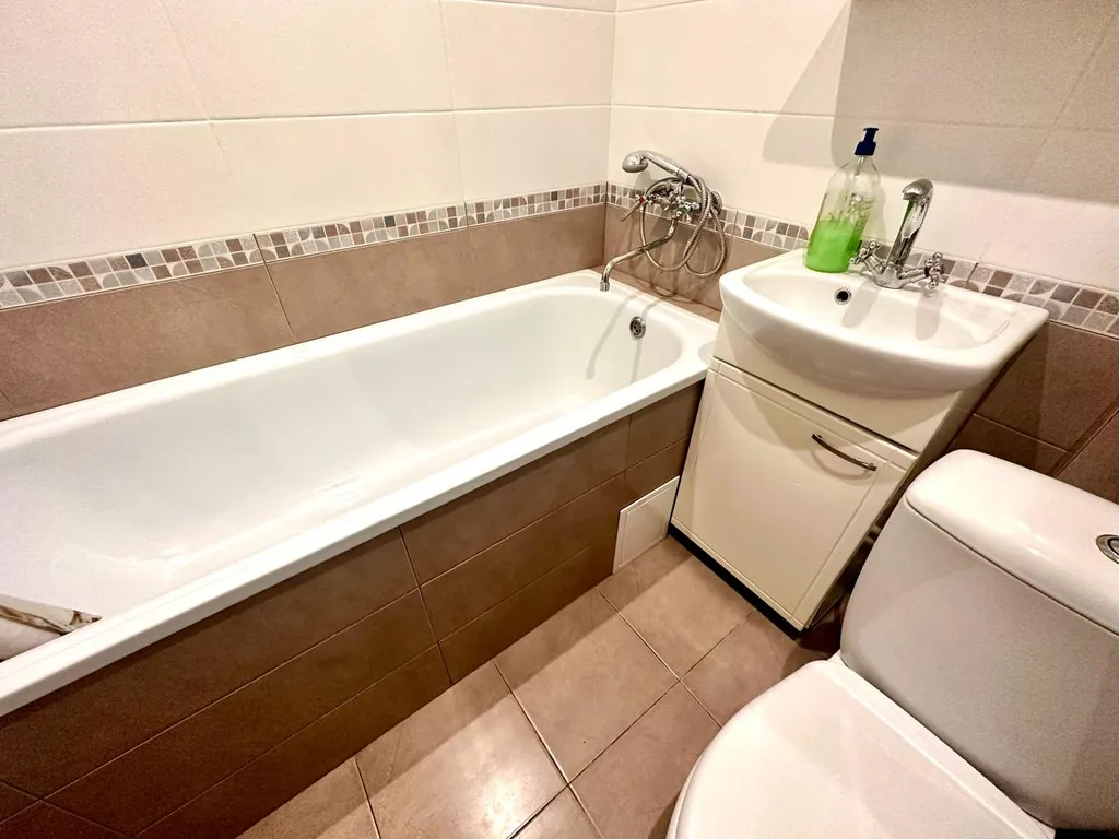 Квартира возле Дворца спорта Олимпийский