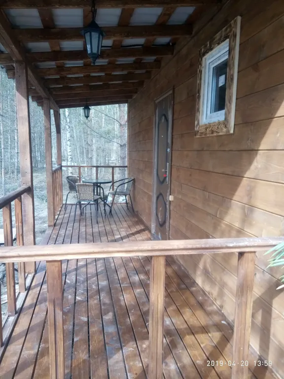 Коттедж Уютный домик в лесу №1 с двухъярусной кроватью — Кутузовское