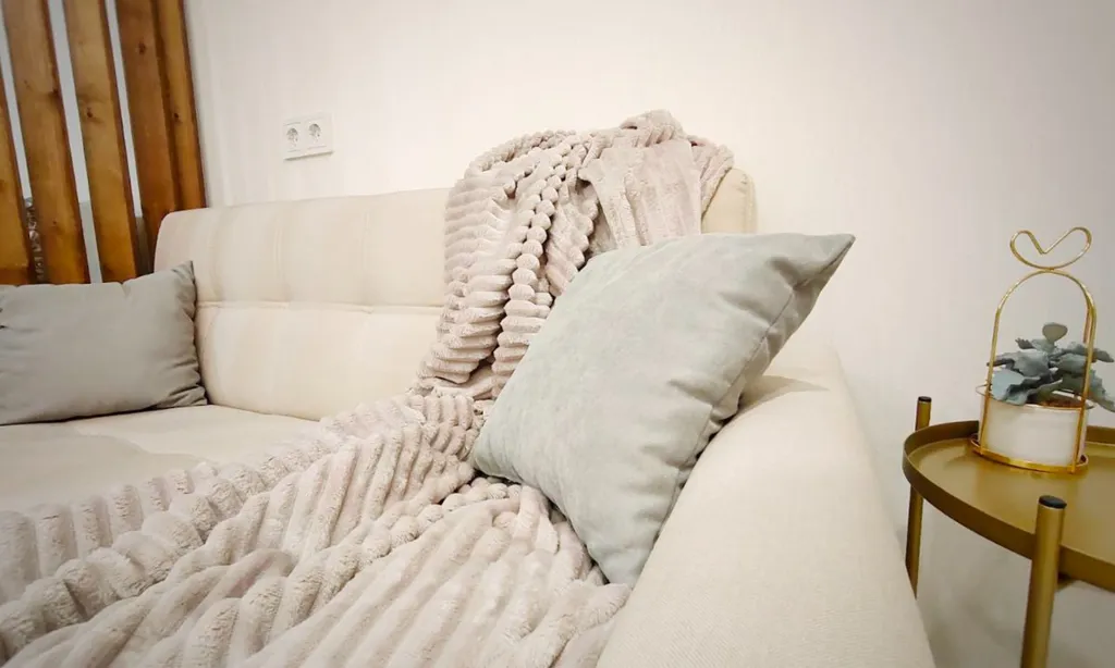 Новая квартира у городской набережной