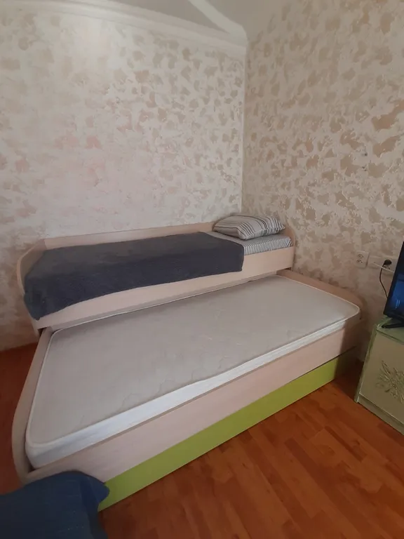 Уютная квартира отдельным входом и своим двориком