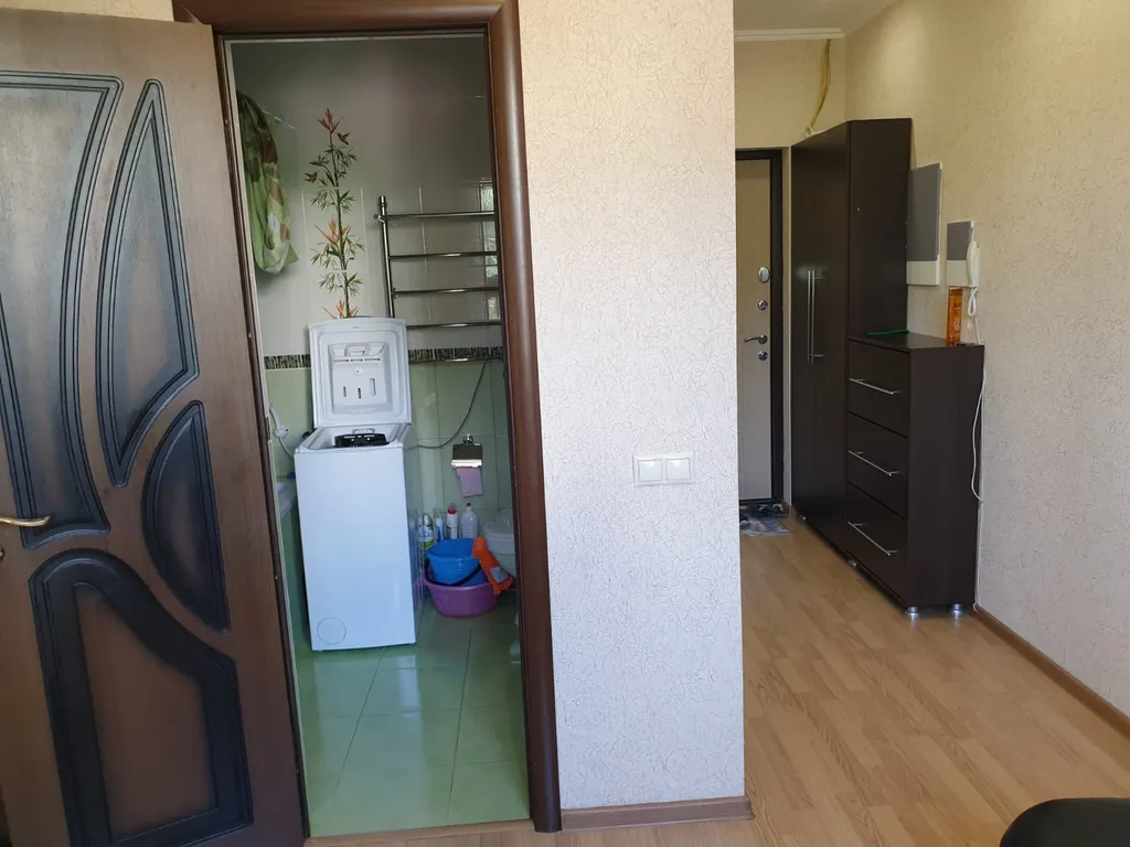 Видовая, уютная квартира с балконом у реки в центре