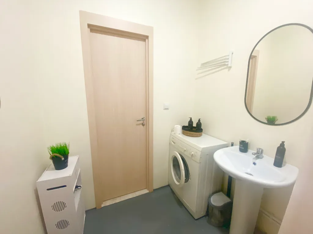 Бирюзовая студия недалеко от центра рядом с Метро