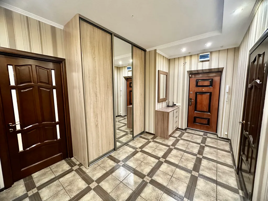 Роскошные апартаменты у парка Галицкого