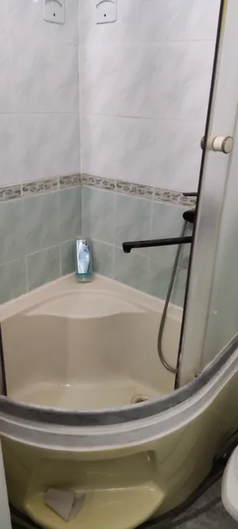 Четырёхместная Уютная 1-комнатная квартира