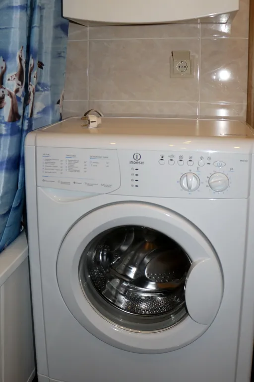 Однушка с балконом и кондиционером в центре