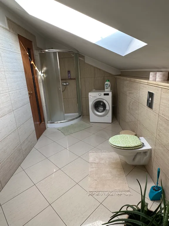 Просторный таунхаус с зимним садом