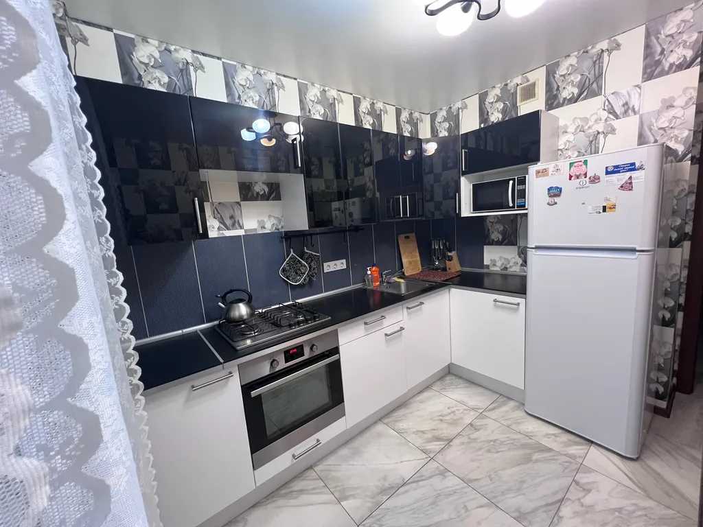 Уютная квартира — аренда посуточно в Ханты-Мансийск