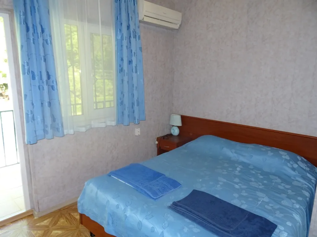 Квартира Комната — Гагра