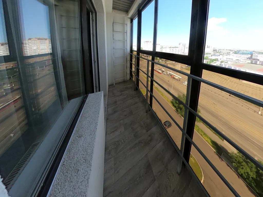 Стильная квартира в центре города с панорамным видом