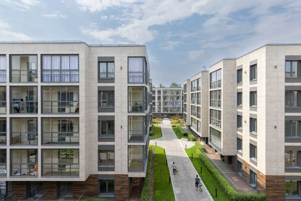 Апартамент Зеркальный в Курортном районе в доме с бассейном и сауной