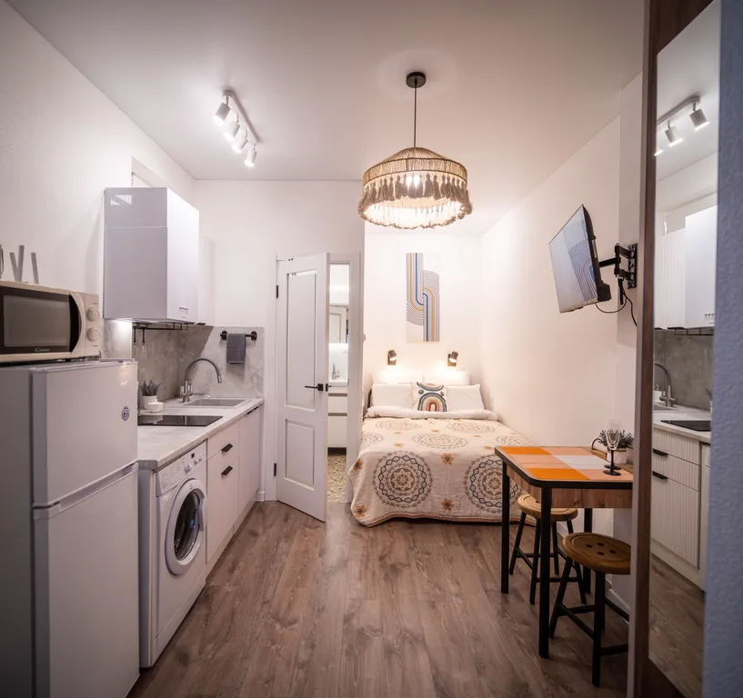 Квартира Уютная студия со своим отдельным входом с улицы — аренда посуточно в Сыктывкар