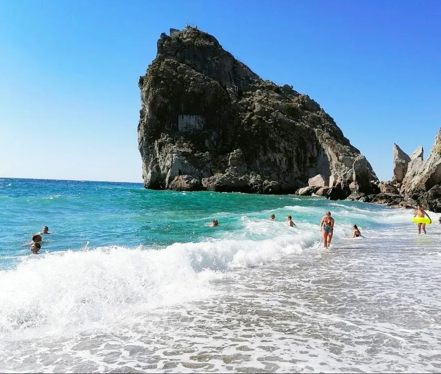 Домик с террасой и видом на море где сбываются мечты для двоих Симеиз